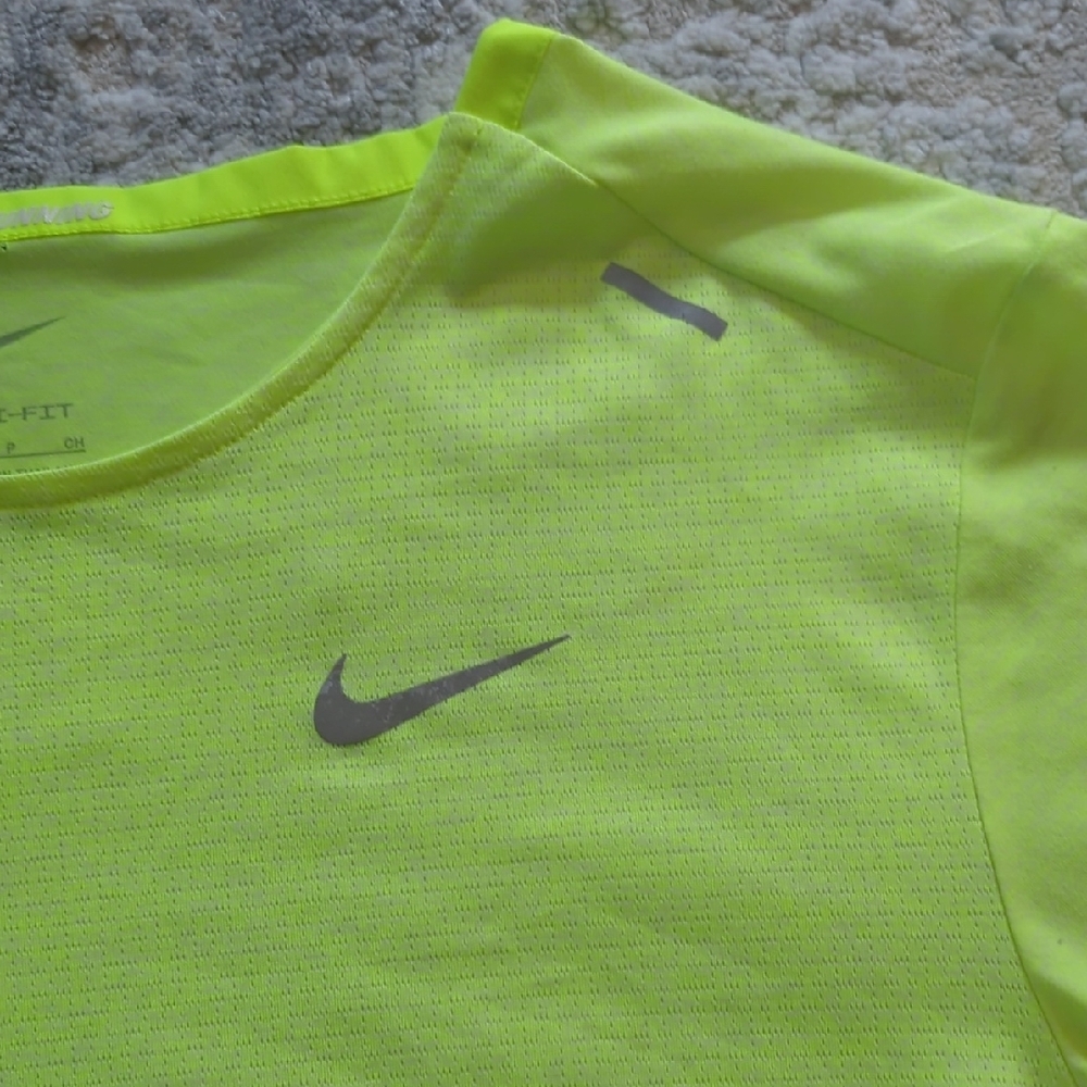 Nike Neon Yellow Short Sleeve Running Tee Size Small - Picture 5 of 7